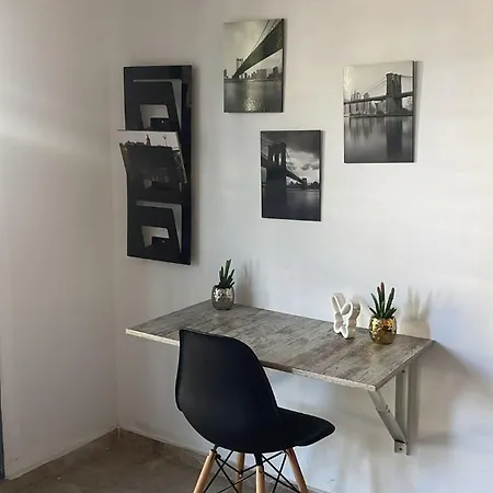 Stelarium-suite Con Bano Privado En Casa Compartida-uebica2 Δωμάτια σε οικογενειακή κατοικία