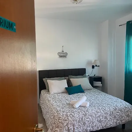 Stelarium-suite Con Bano Privado En Casa Compartida-uebica2 *