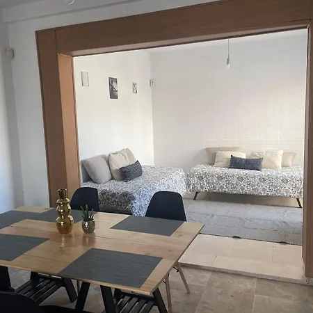 Δωμάτια σε οικογενειακή κατοικία Stelarium-suite Con Bano Privado En Casa Compartida-uebica2 Μαϊρένα δελ Αλχαράφε