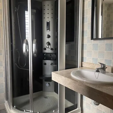 Stelarium-suite Con Bano Privado En Casa Compartida-uebica2